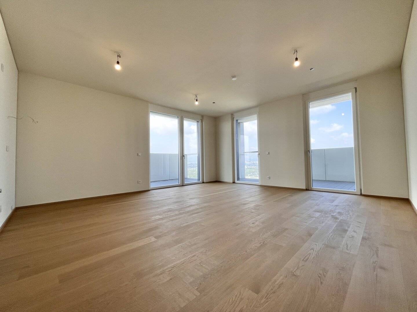 RESIDIEREN der EXTRAKLASSE! Befristet vermietete, spektakuläre 3-Zimmer Terrassenwohnung mit unverbaubarem TRAUMBLICK