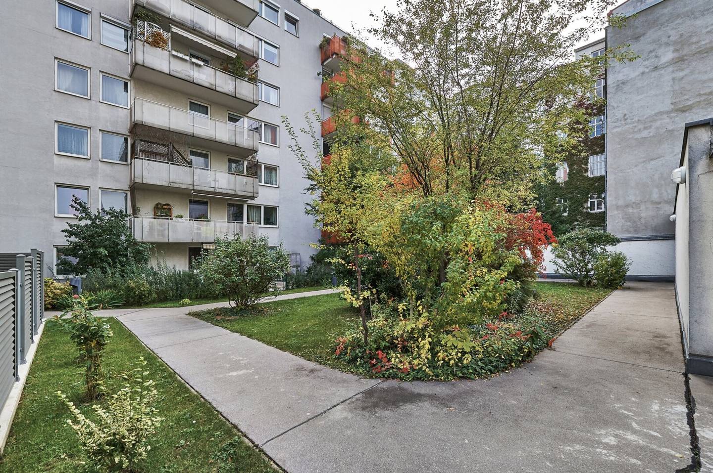 Perfect investment object in well-kept property near Zieglergasse!