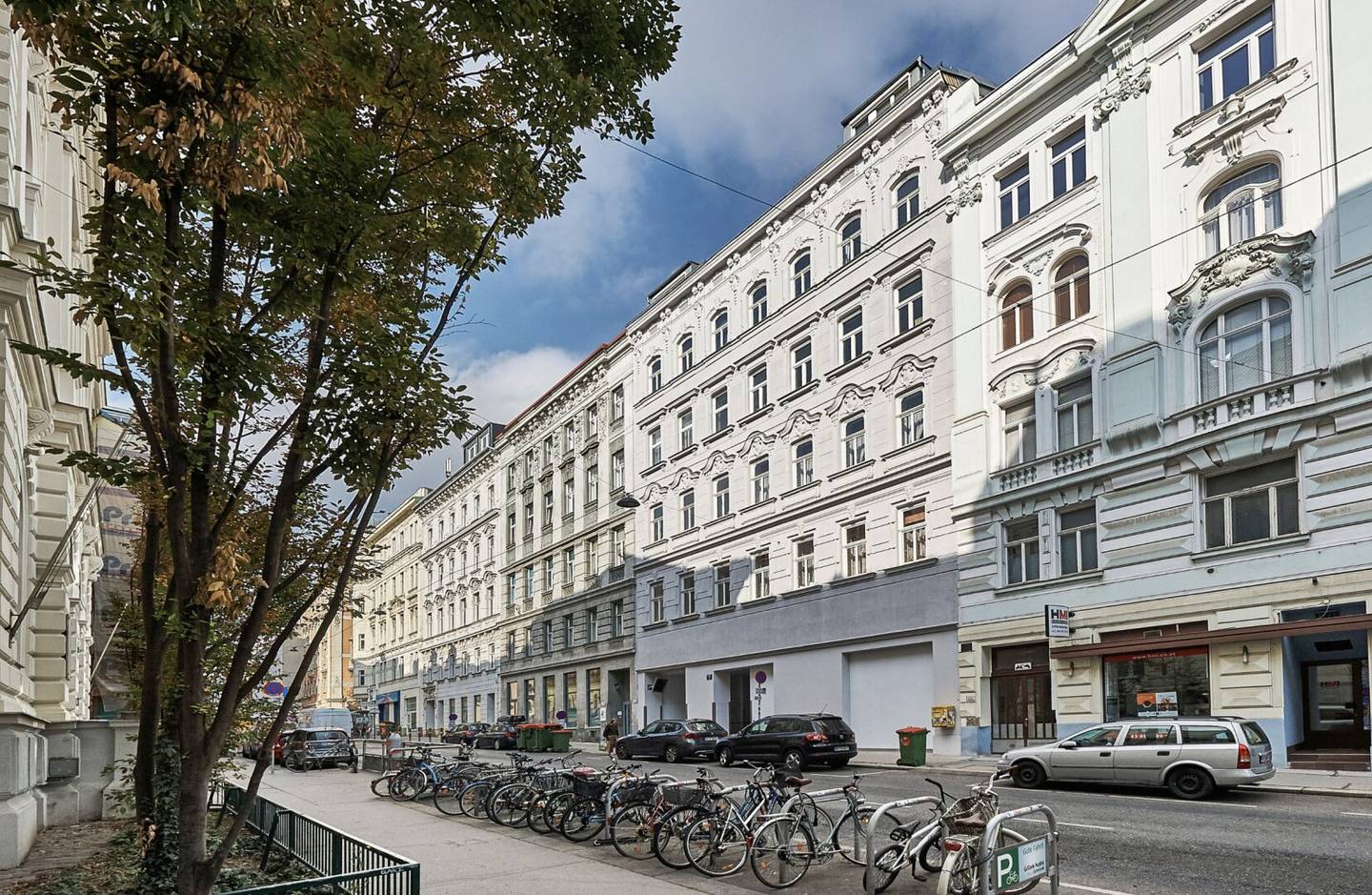 Perfect investment object in well-kept property near Zieglergasse!
