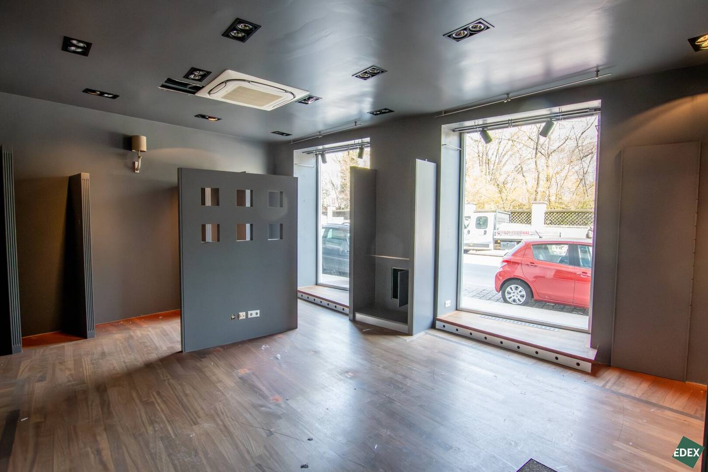 Nice commercial premises with good visibility in Alsergrund