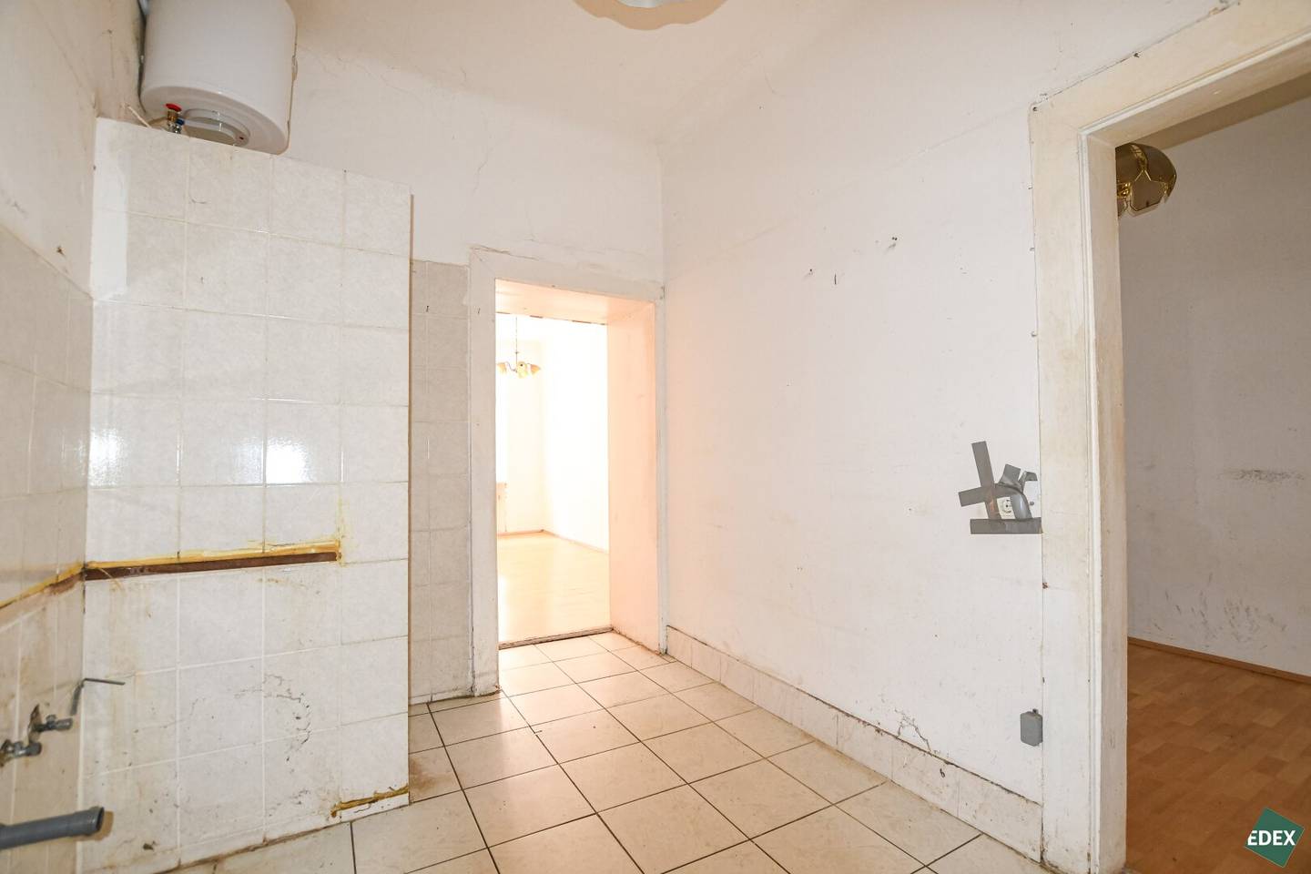 Sanierungsbedürftige 1-Zimmer-Altbauwohnung mit Potenzial nahe Donaukanal