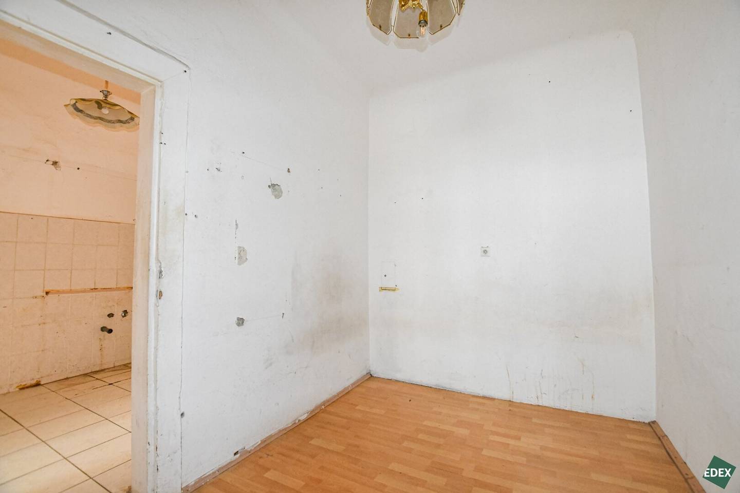 Sanierungsbedürftige 1-Zimmer-Altbauwohnung mit Potenzial nahe Donaukanal