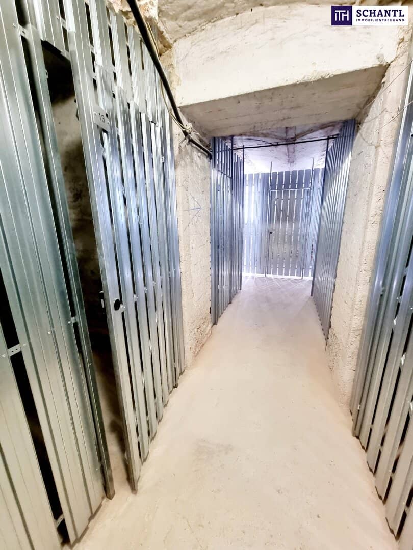 Now or never - price bargain! Fantastic raw attic space! Top location in 1150 Vienna + foundation slab already prepared + basement compartments already erected + lift shaft from basement to ground floor finished! Buy today, build tomorrow!