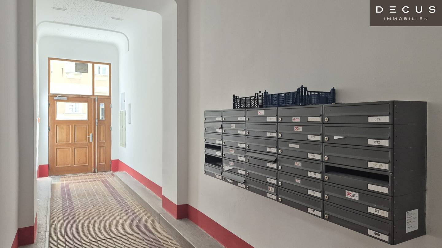 | WOHNUNGEN MIT VIEL POTENTIAL | U-BAHN NÄHE | ALTBAU |