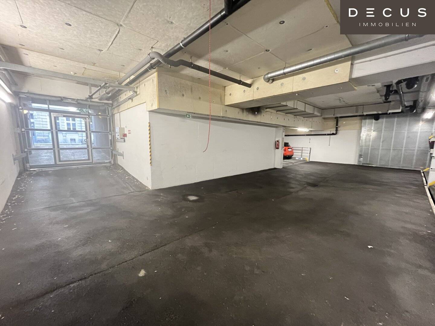 Underground Parking Space | Matzleinsdorfer Platz | Available Now | Stacker Parking