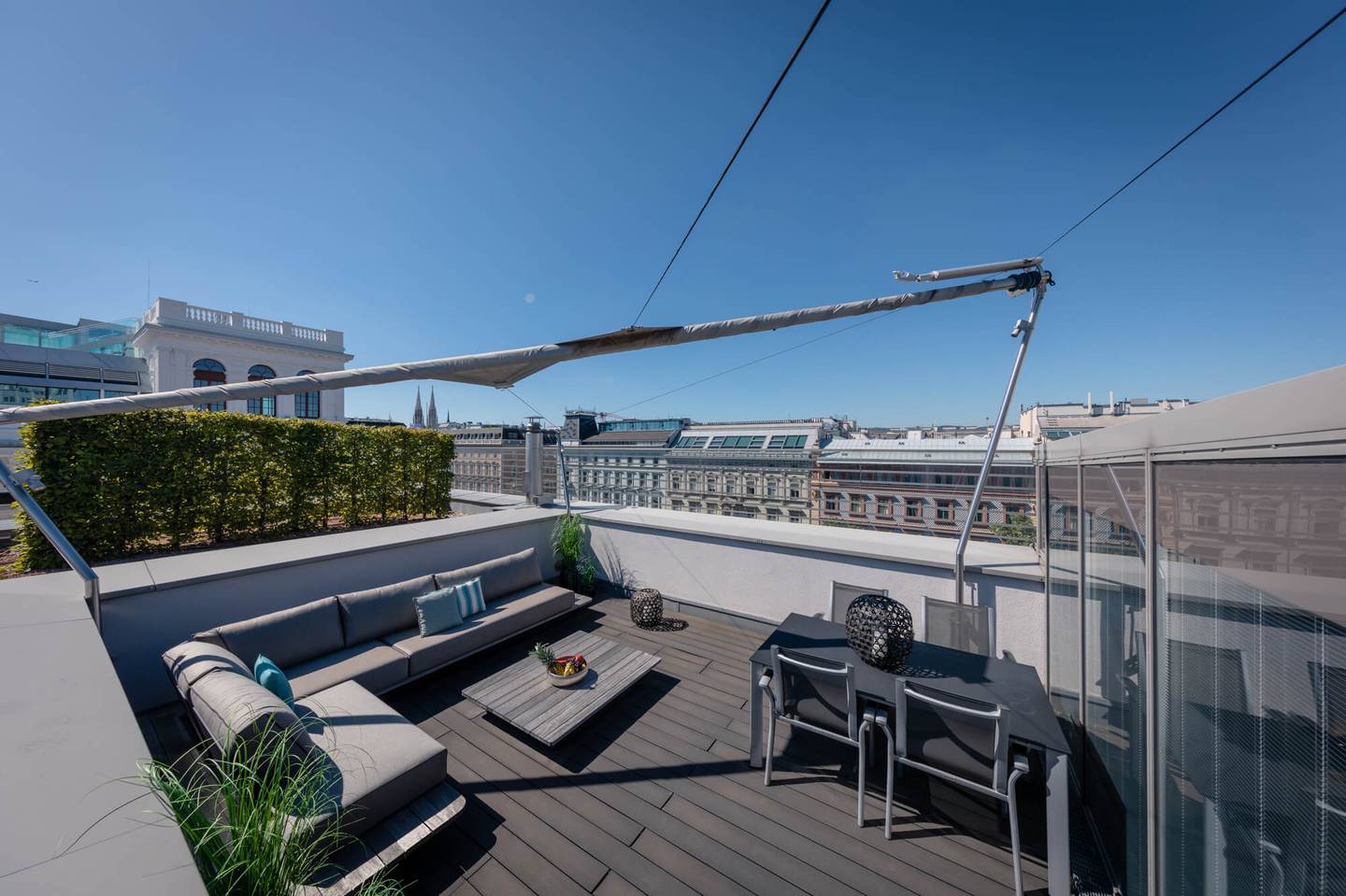 Dachgeschosswohnung Palais Hansen Hotelservice
