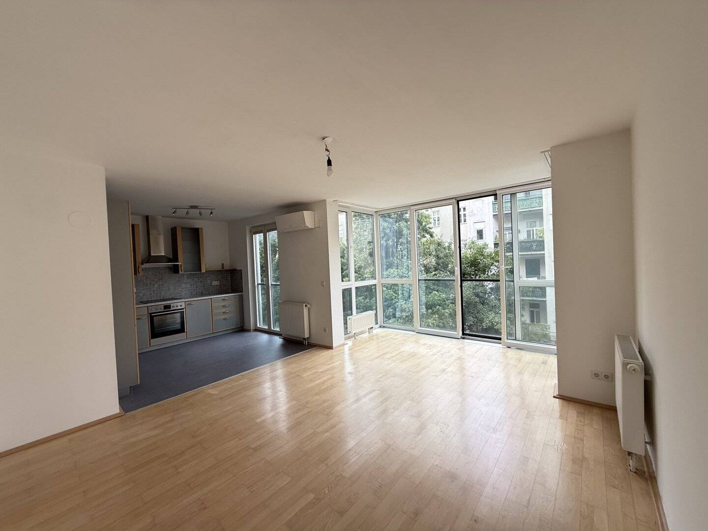 Beautiful compact apartment / near Schönbrunner Schlosspark