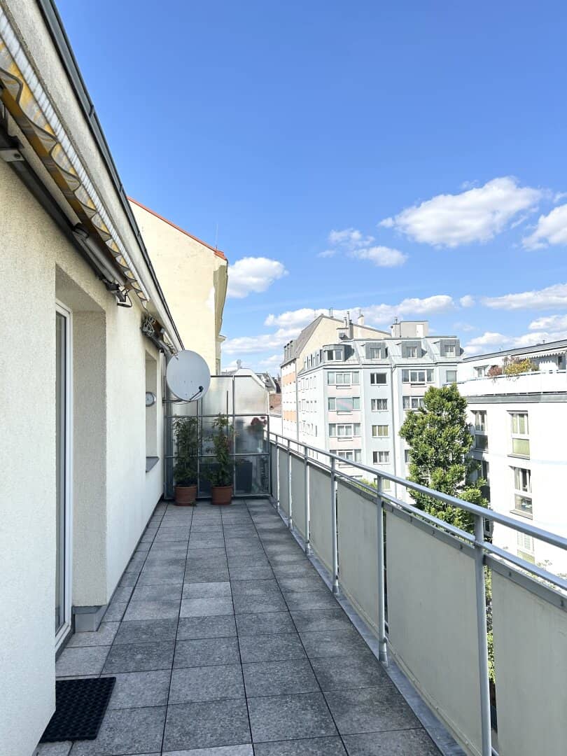 Nette Wohnung mit Terrasse/Nähe Johann-Nepomuk-Berger-Platz