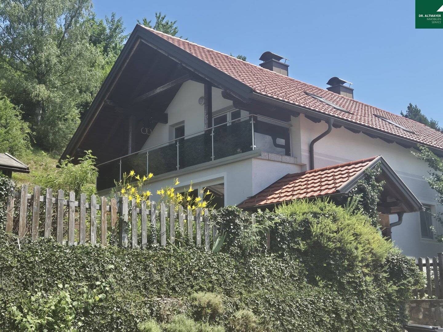 Family Happiness Residential house with 2 residential units in the best location of Villach Lind