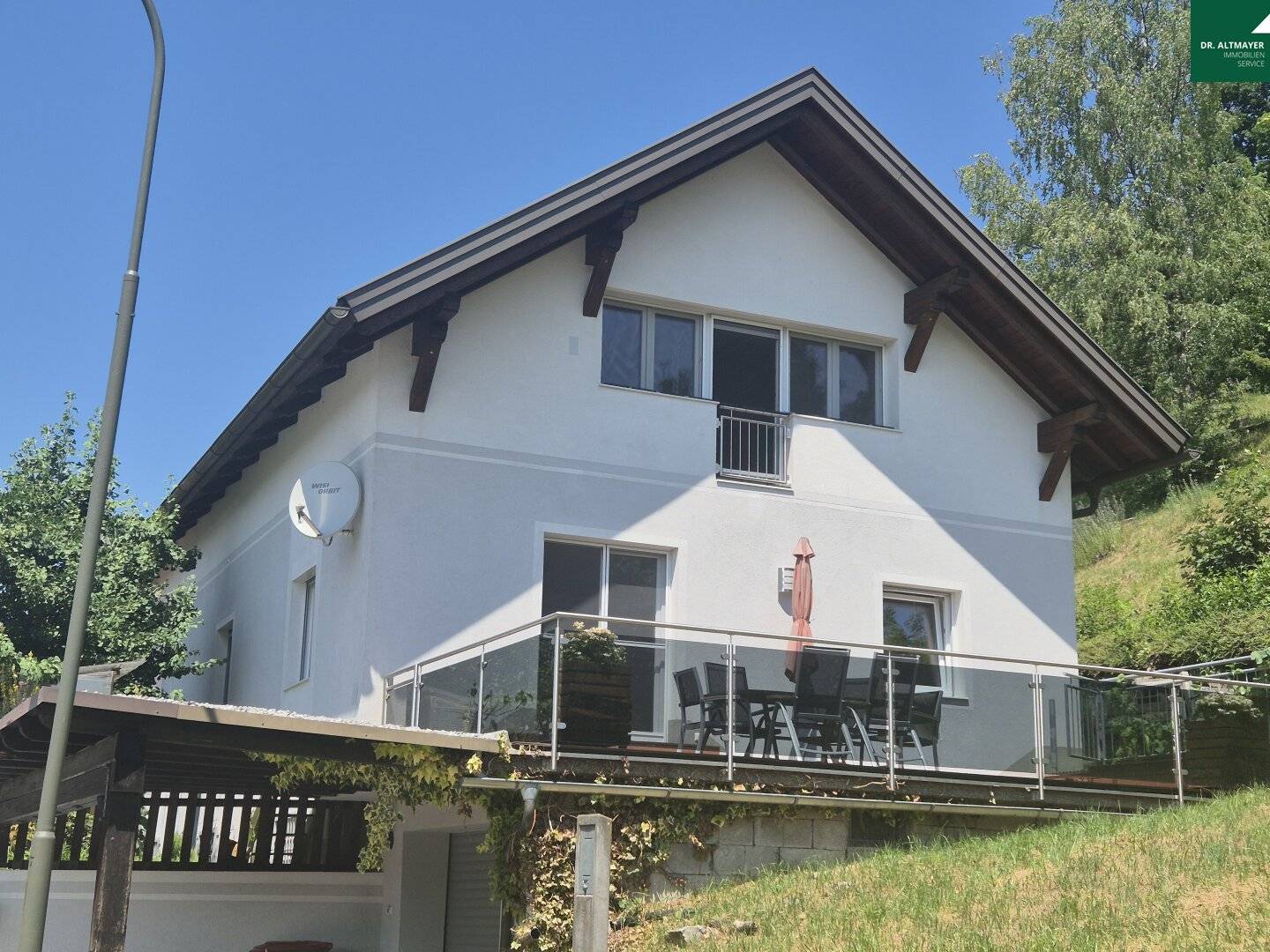 Family Happiness Residential house with 2 residential units in the best location of Villach Lind
