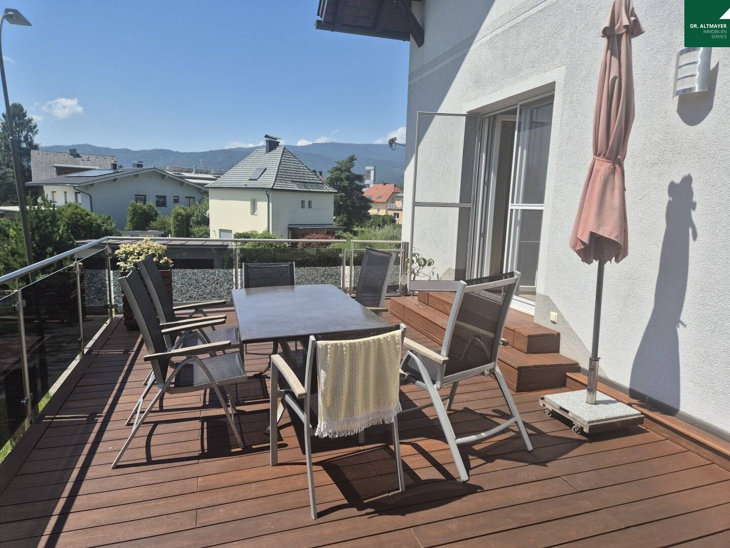 Family Happiness Residential house with 2 residential units in the best location of Villach Lind