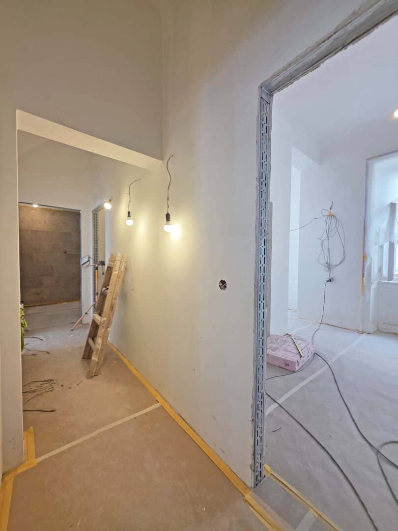 ANNAGASSE | AB SEPTEMBER 2026 | exklusive 3-Zimmer-Altbauwohnung in historischem Innenstadt-Palais | ERSTBEZUG