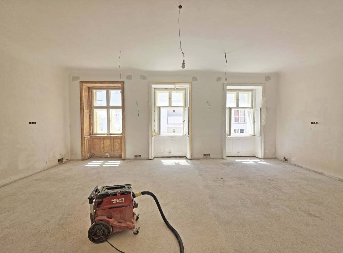 ANNAGASSE | AB SEPTEMBER 2026 | exklusive 3-Zimmer-Altbauwohnung in historischem Innenstadt-Palais | ERSTBEZUG