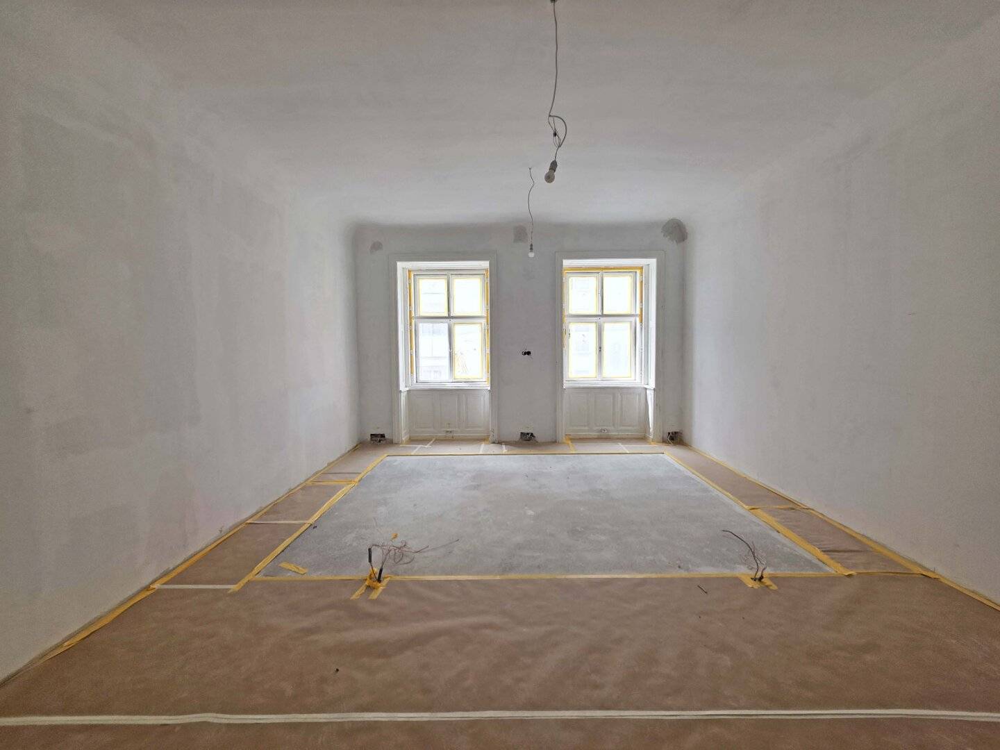 ANNAGASSE | AB SEPTEMBER 2026 | exklusive 3-Zimmer-Altbauwohnung in historischem Innenstadt-Palais | ERSTBEZUG