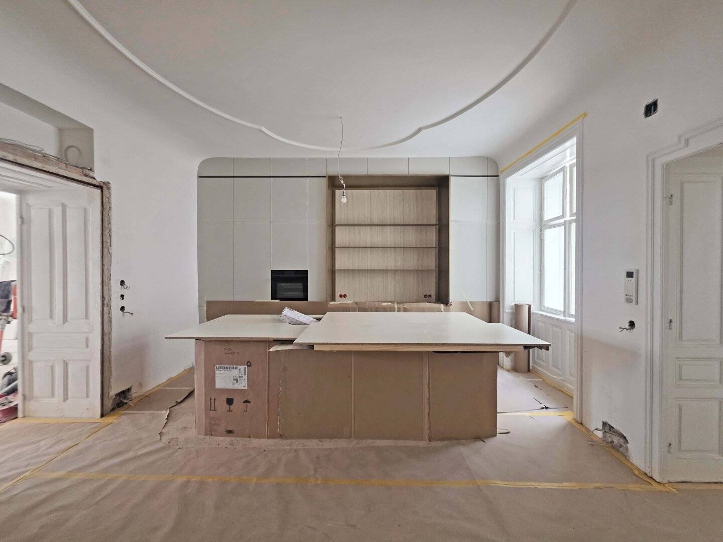 ANNAGASSE | AB SEPTEMBER 2026 | exklusive 3-Zimmer-Altbauwohnung in historischem Innenstadt-Palais | ERSTBEZUG