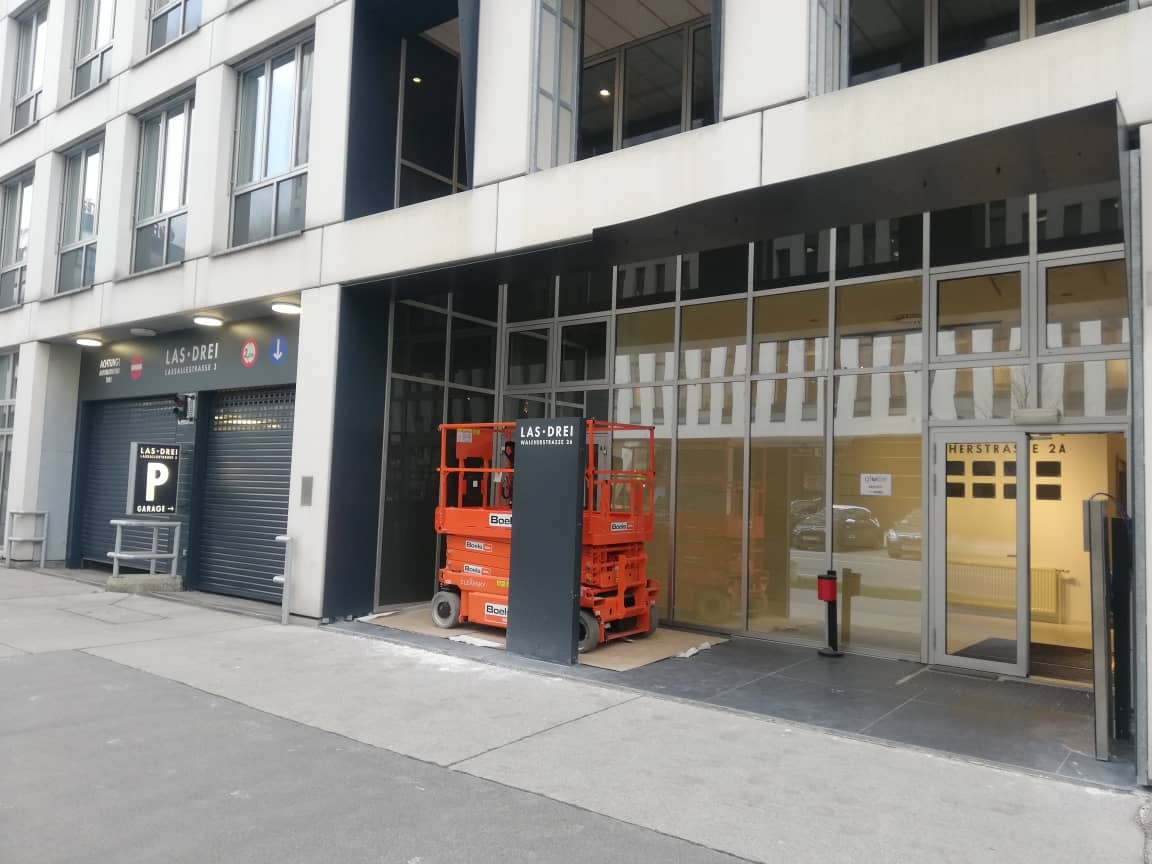 Apartment near Praterstern with flexible layout and view of the courtyard? Wait no