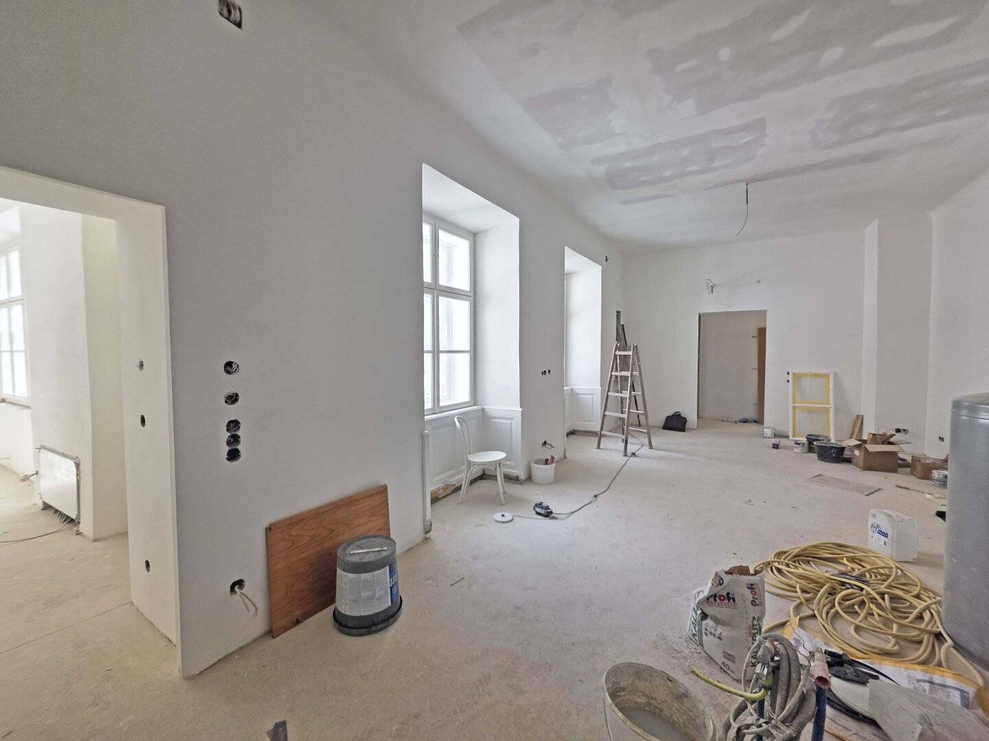 ANNAGASSE | From September 2026 | exclusive two room old building apartment in historic inner city palace | First occupancy