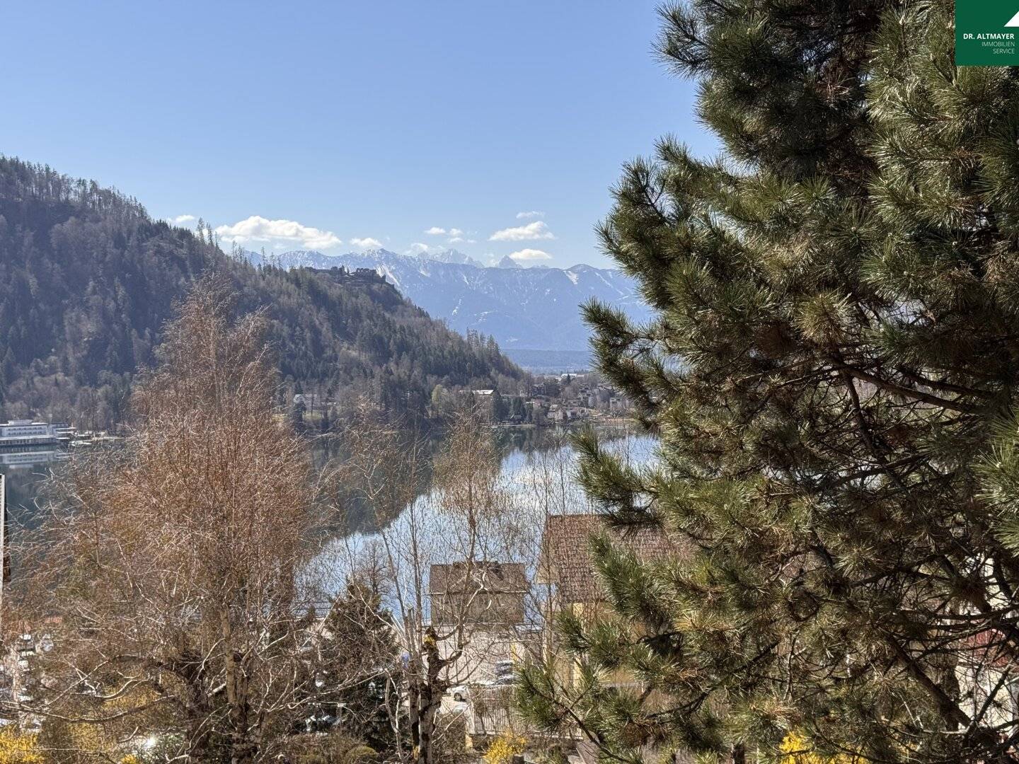 Villa mit Seeblick am Ossiacher See