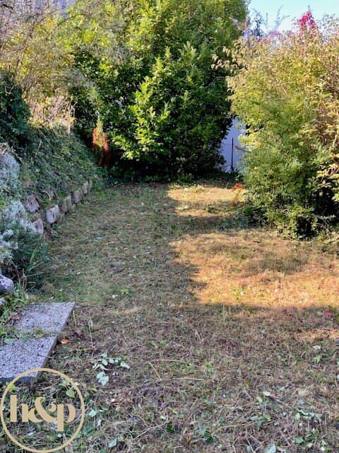 Sunny building plot in the Sachsenviertel