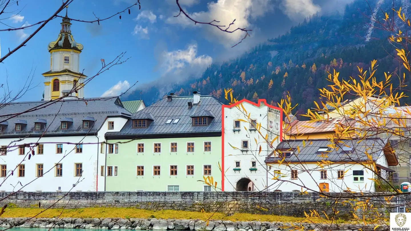 Historical city tower (Inntor, formerly Brückentorturm) approximately 90 m² living space in Rattenberg / Tyrol