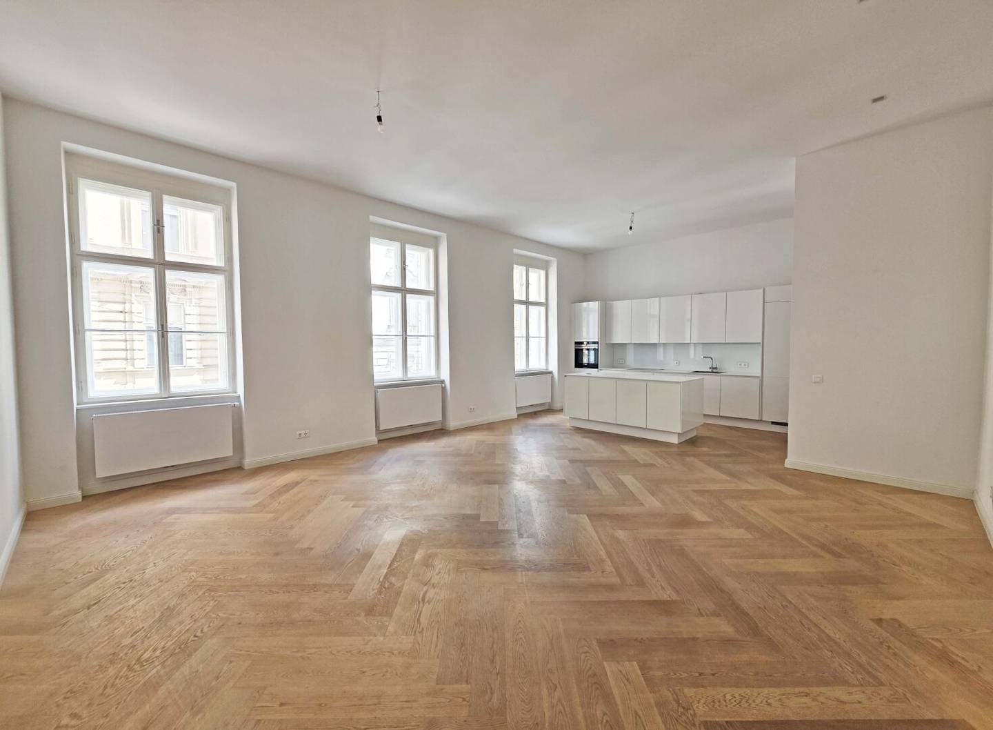 KRUGERSTRASSE | AB SEPTEMBER 2026 | repräsentative 3-Zimmer-Wohnung bei der Oper