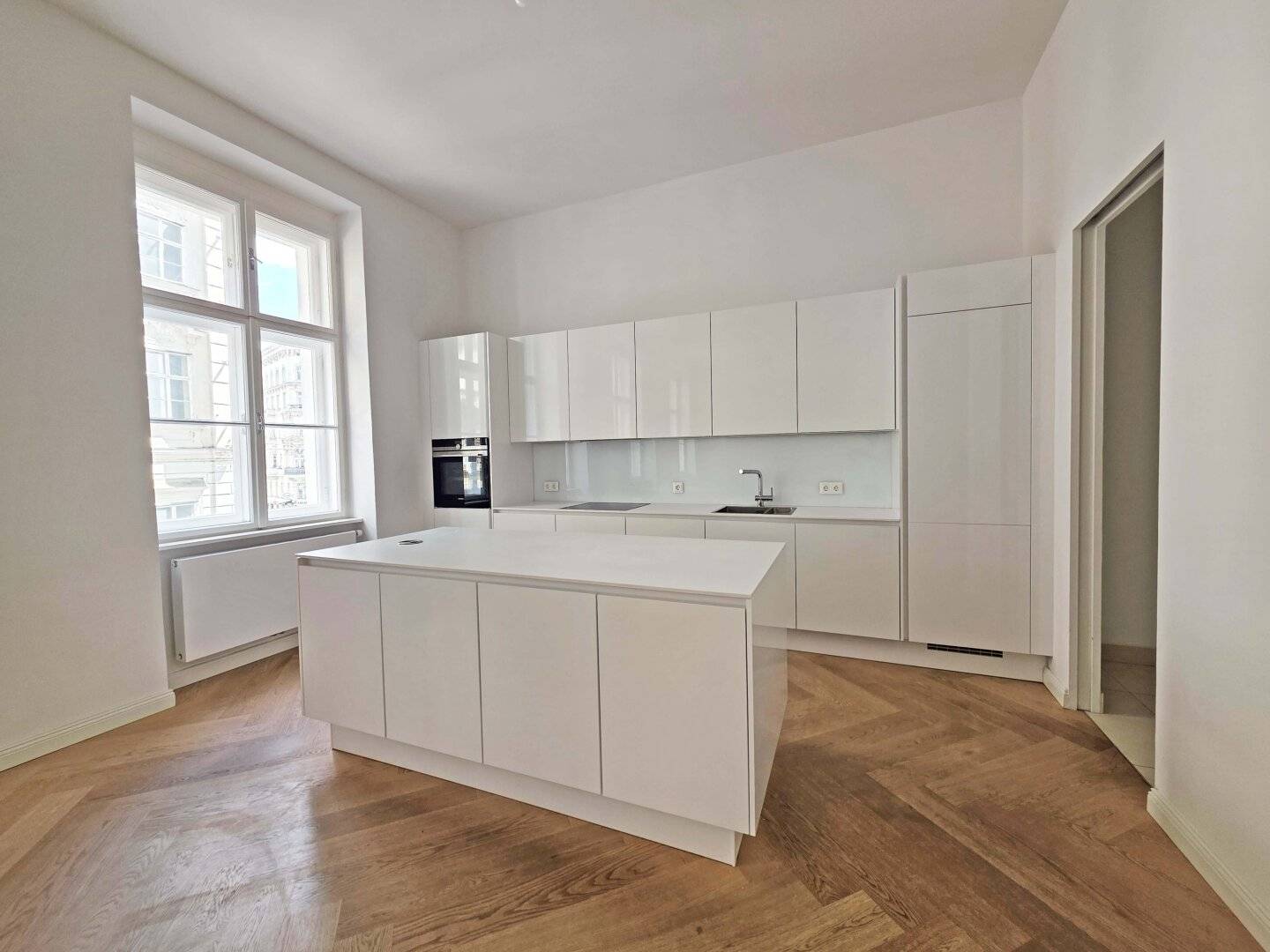KRUGERSTRASSE | AB SEPTEMBER 2026 | repräsentative 3-Zimmer-Wohnung bei der Oper