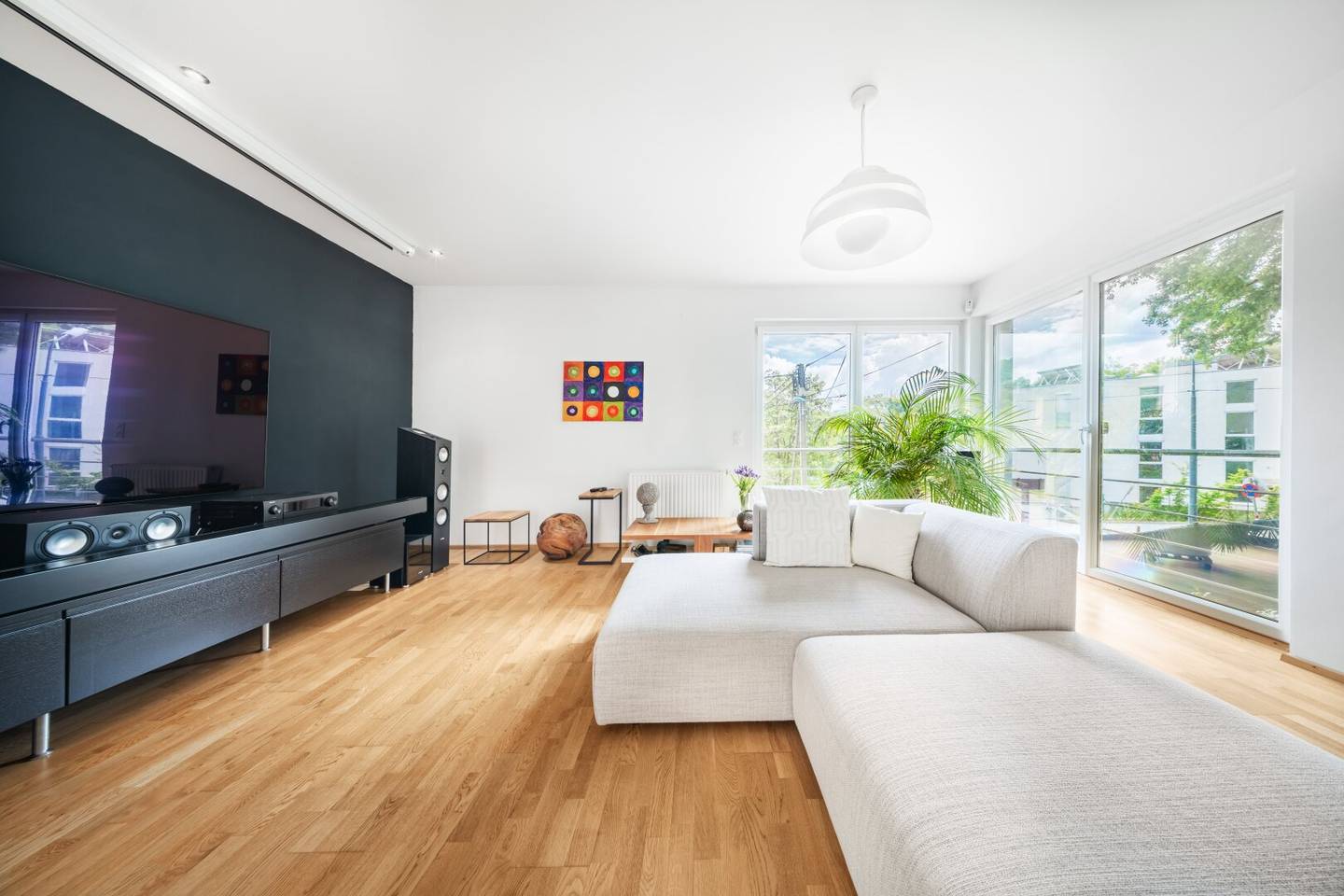 Family Dream Home Modern Single Family House with Garden Terraces and View of Wolfersberg