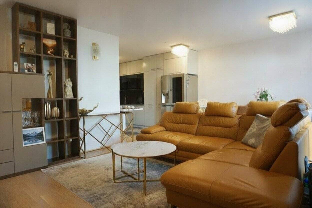HAUS IM HAUS! Neuwertige 4-Zi Maisonette mit Garten, Terrasse und 2 Tiefgaragenplätze
