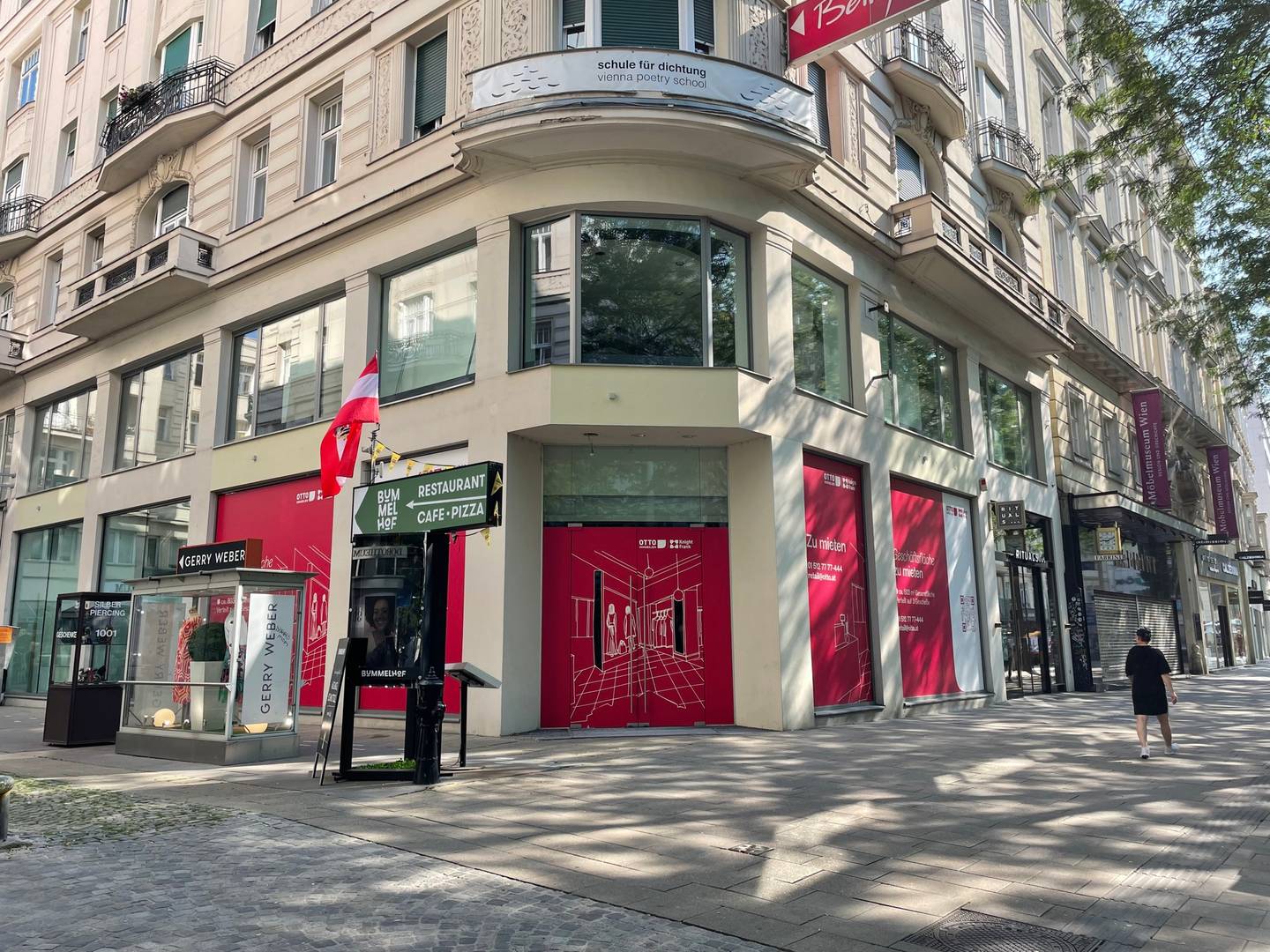 Top corner retail space on Mariahilfer Street