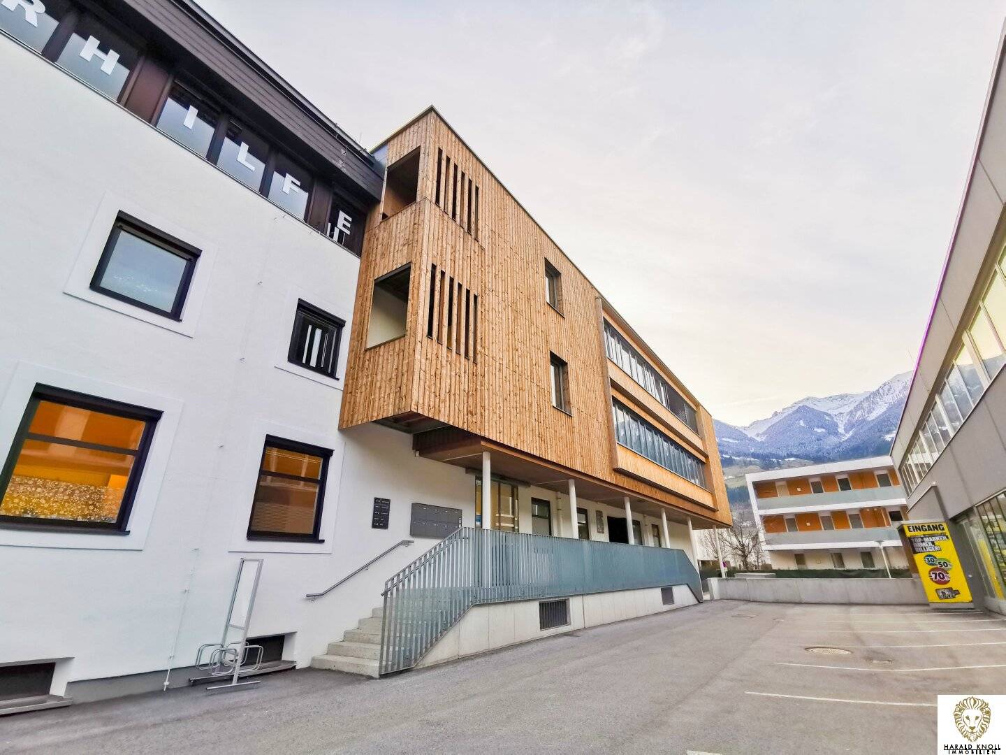 Generous office space in a prime location in Schwaz