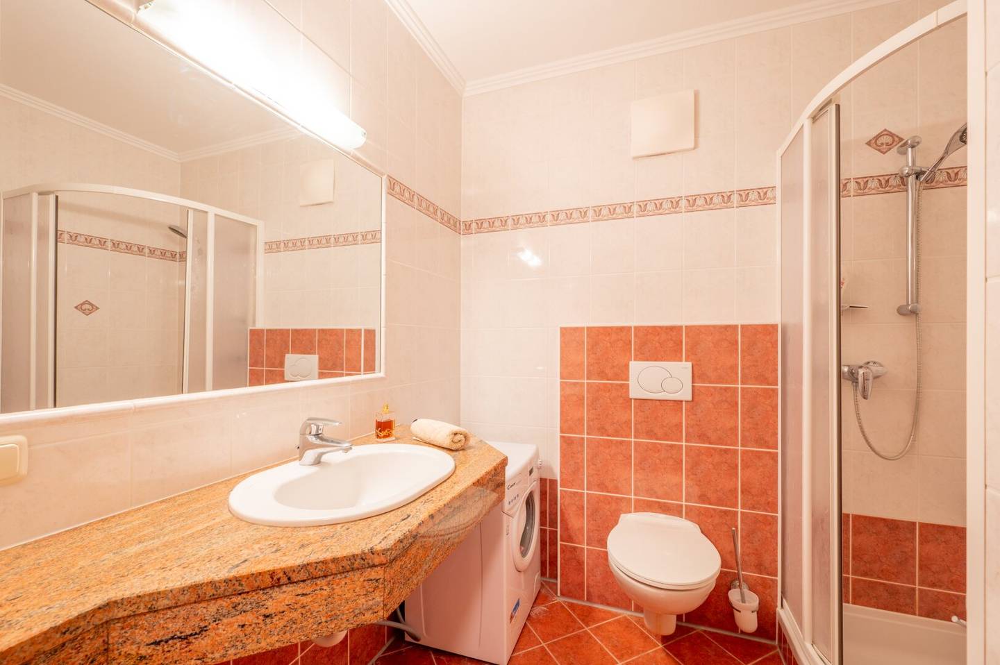 SCHILIFT ZU FUSS | Gemütliche 2-Zimmer-Wohnung mit Balkon in Bad Kleinkirchheim