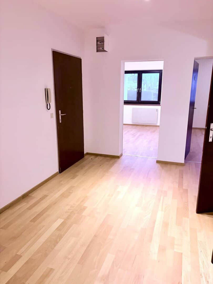 !PROVISIONSFREI! HELLE ERDGESCHOSS - WOHNUNG MIT LOGGIA ZU VERKAUFEN