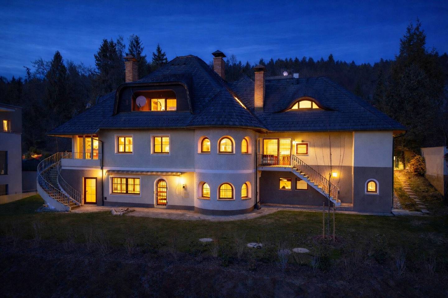 FERNBLICK am KREUZBERGL | Klassische Villa in Klagenfurts bester Wohngegend