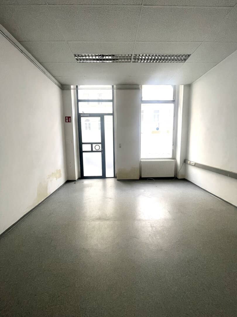 Corner commercial premises in very good location in the 9th district – near Volksoper