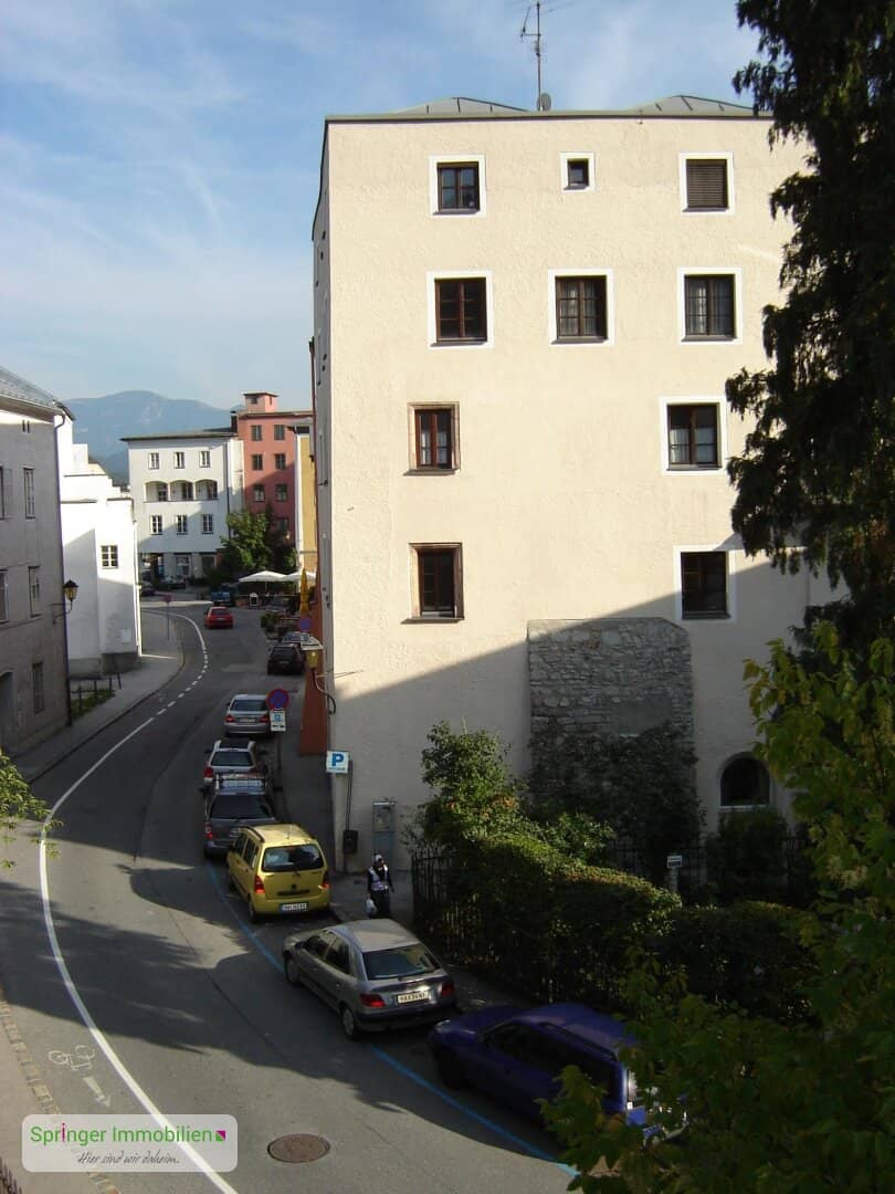 Mitten im Geschehen! Zentrale Großgarconniere