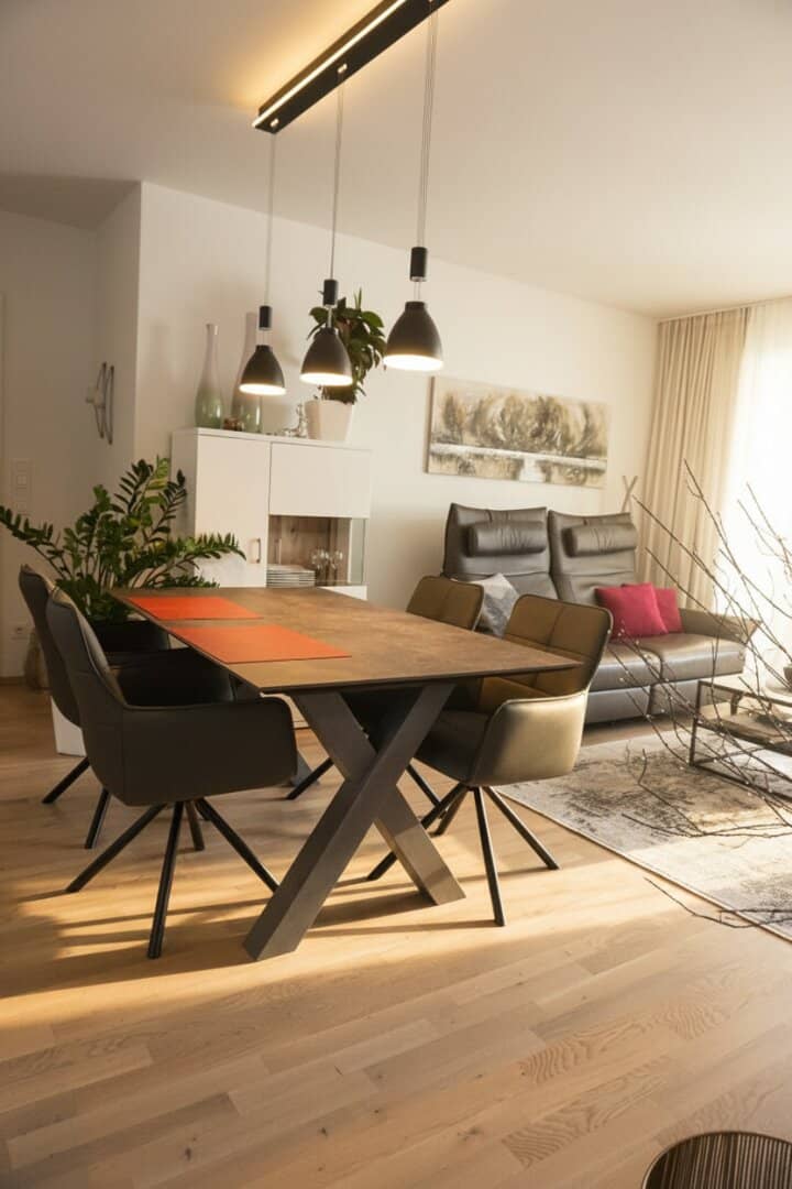 PROVISIONSFREI - 3 Zimmer Wohnung mit hochwertiger Küche, großen Sonnenbalkon in Mondsee - Tiefgaragenplätze, Lift, möblierte Übernahme möglich! Im BAURECHTSEIGENTUM