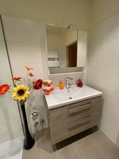 Charming 2 room apartment with loggia central location,