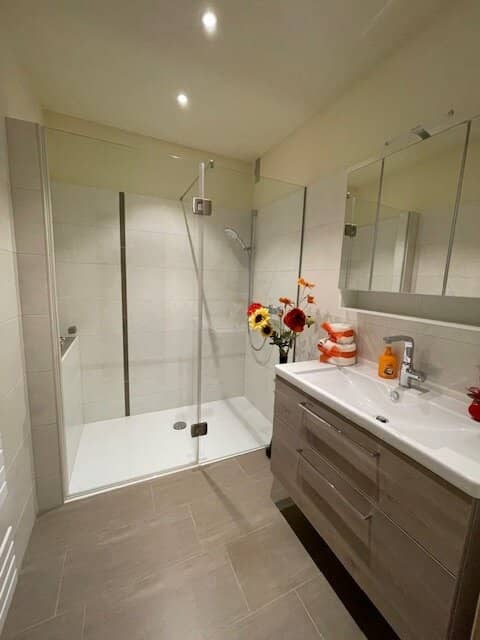 Charming 2 room apartment with loggia central location,