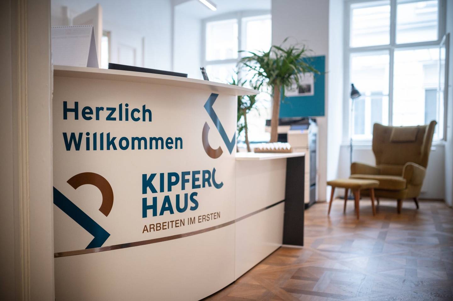 OFFICE 11m² IN THE HIGH-QUALITY KIPFERLHAUS - ALL INCLUSIVE
