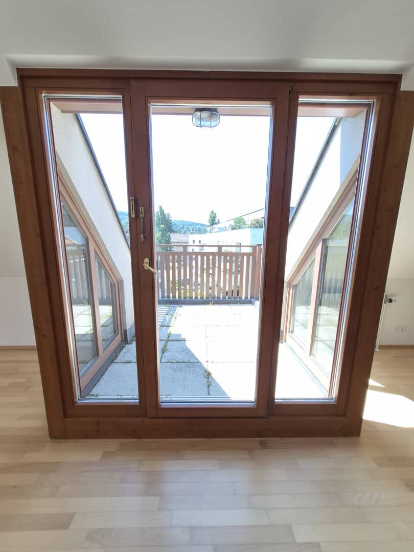 Dornbach Quiet Location Beautiful Renovated Attic Maisonette With Terraces Garages Possible