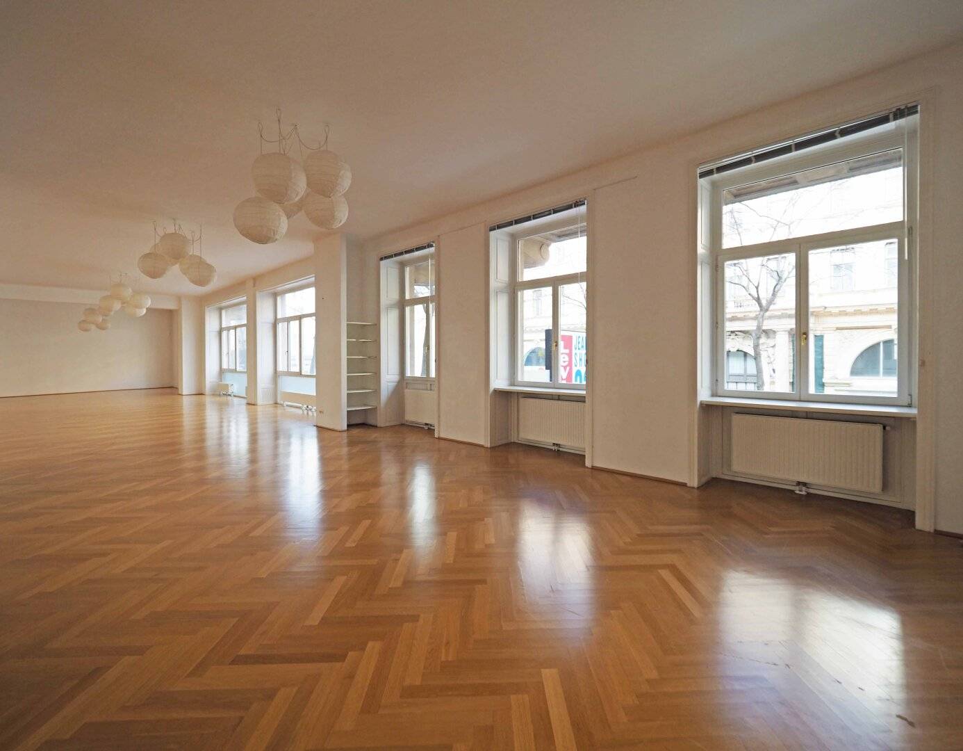 CAPISTRANGASSE | loftartige Bürofläche