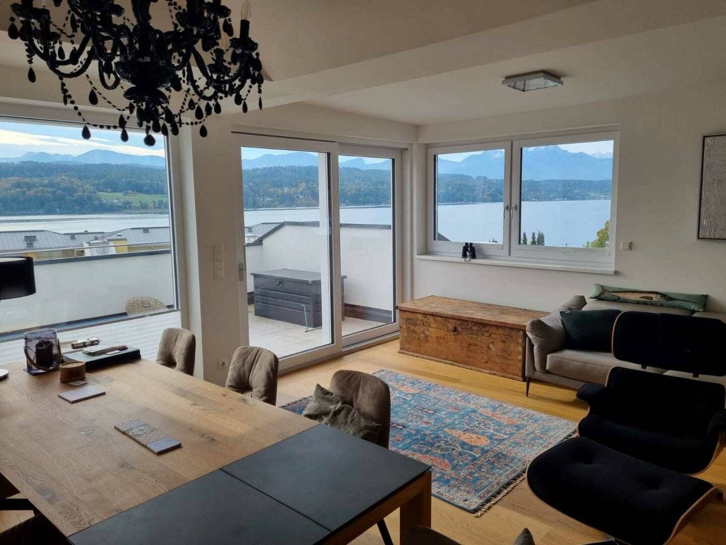 Near Pörtschach on Wörthersee! Panoramic lake view and south terrace!
