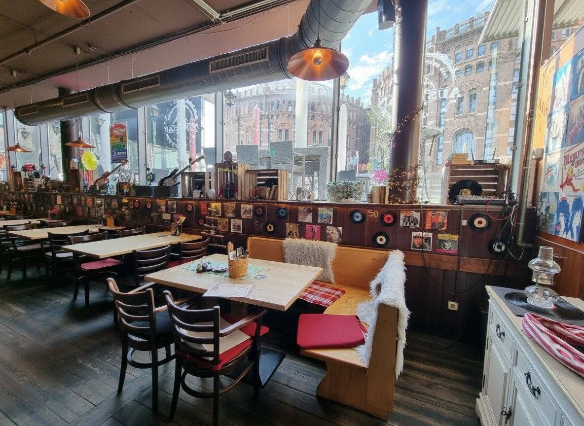 Gastronomy venue in the ECO - EntertainmentCenterOst - by the Gasometer