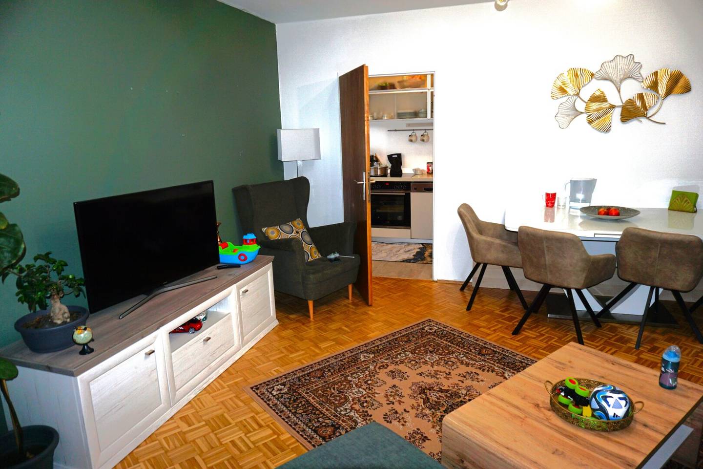 URBAN LIVING Salzburg - two room apartment in the best location, with balcony and car parking space - rented until 31.1.2027