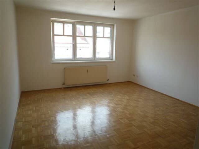 Investment Indefinitely Rented Large Studio Apartment With Extra Sleeping Niche