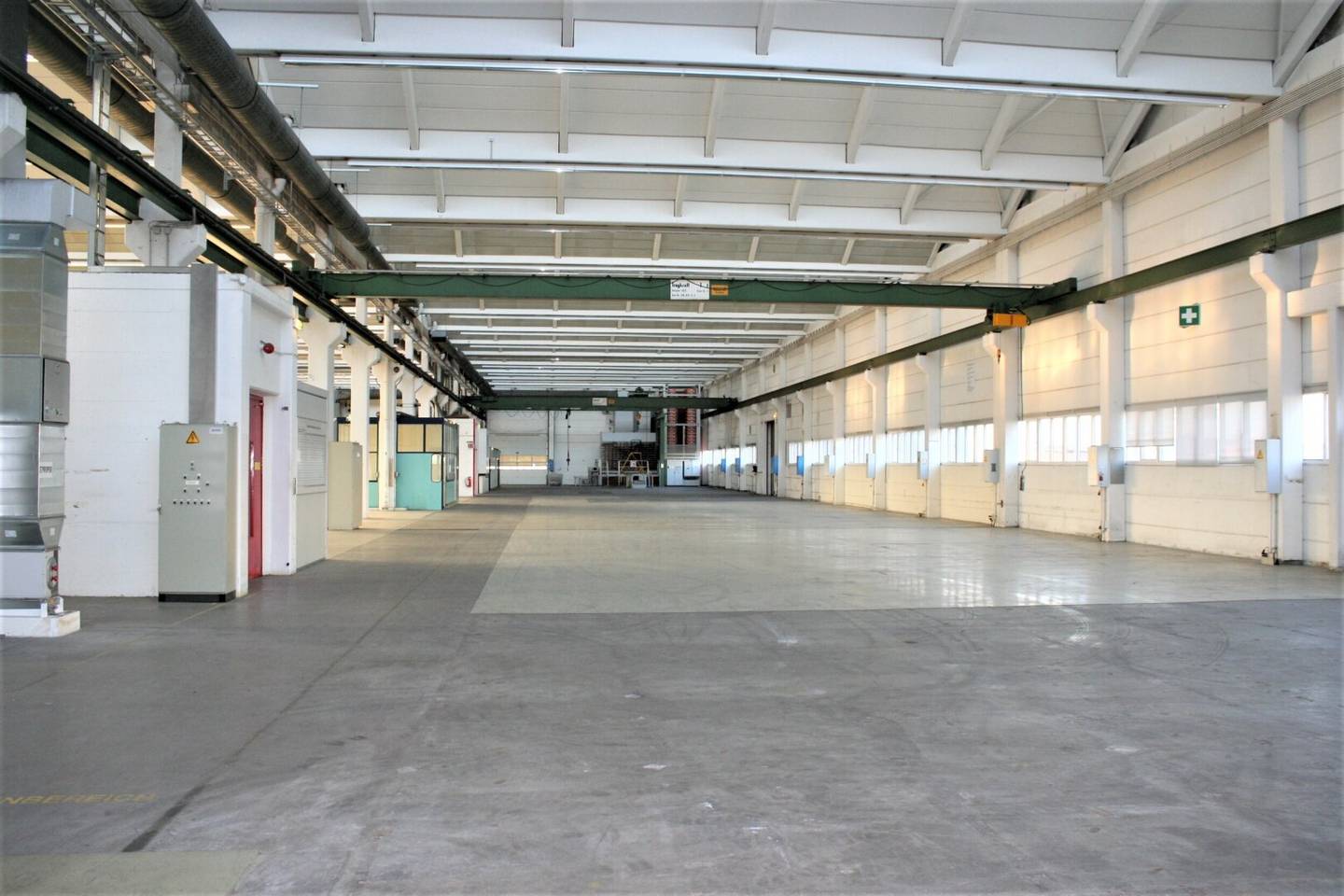 Commercial property - Warehouse/ Production/ Office in Leonding ++ Directly from the owner ++