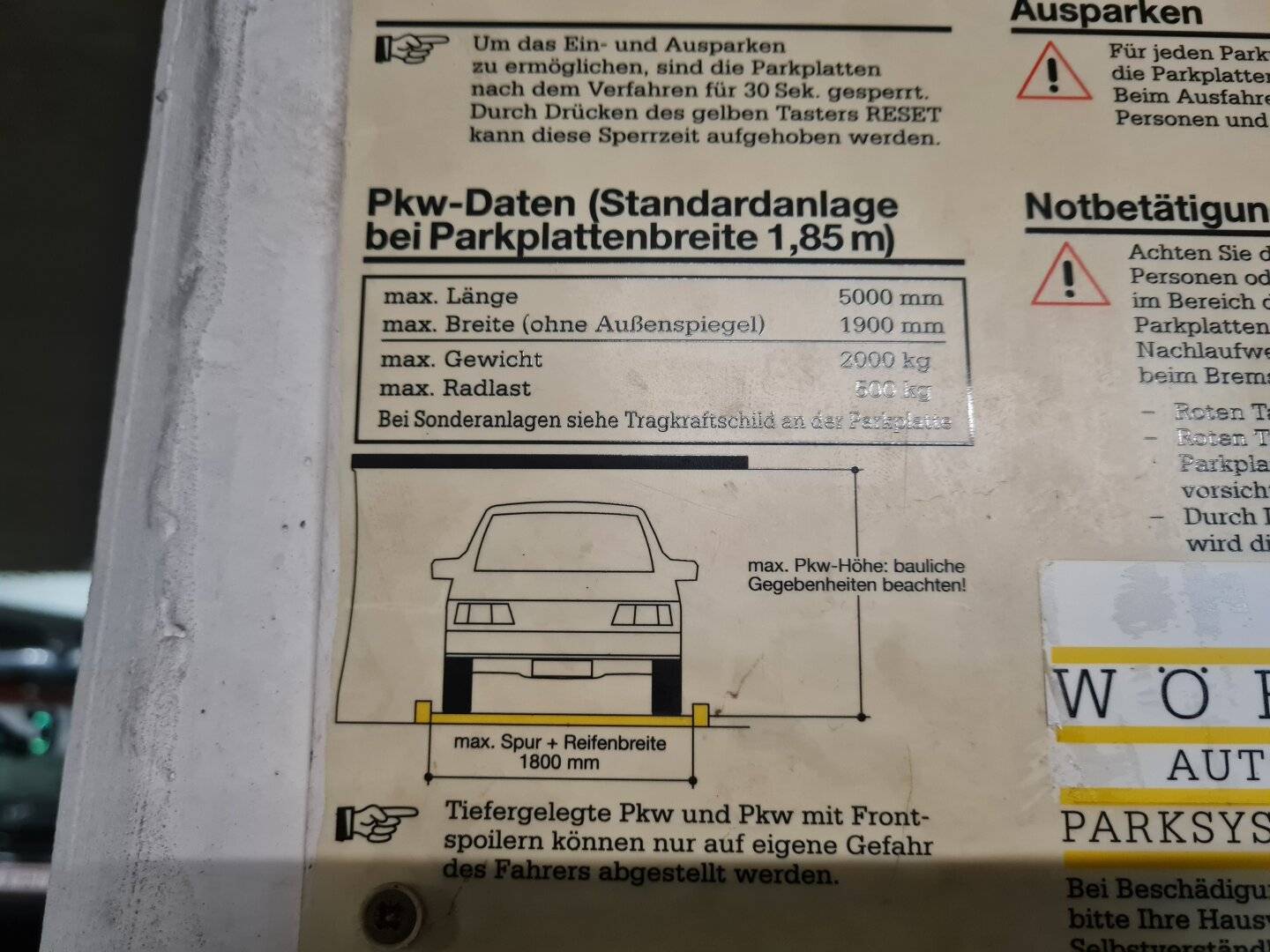 GARAGENPLATZ NÄHE KRANKENHAUS GÖTTLICHER HEILAND!