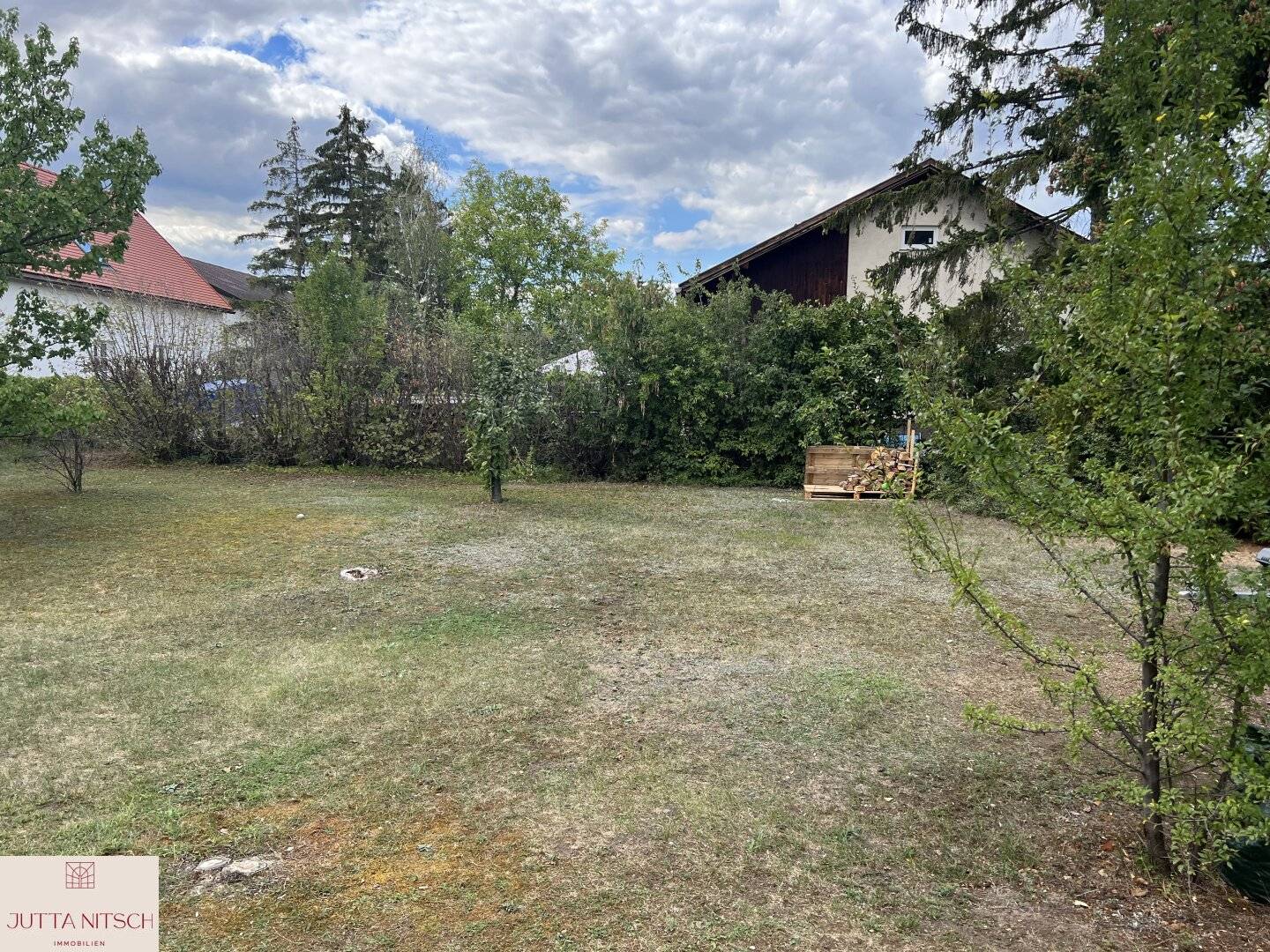 Ebenerdiges Grundstück in ruhiger Siedlungslage - Matzendorf-Hölles bei Leobersdorf