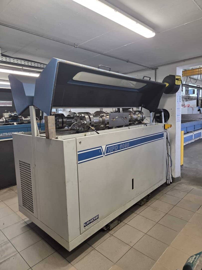 Gepflegte Industriehalle/Gewerbehalle 350m² in Lambach günstige Miete !!!