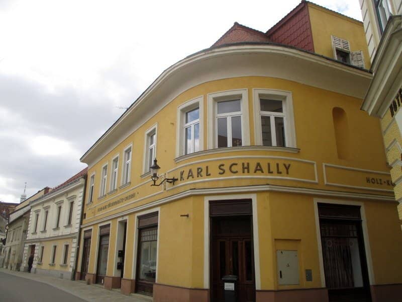 Top retail premises 86 m² in Eggenburg – Perfect for your retail business!